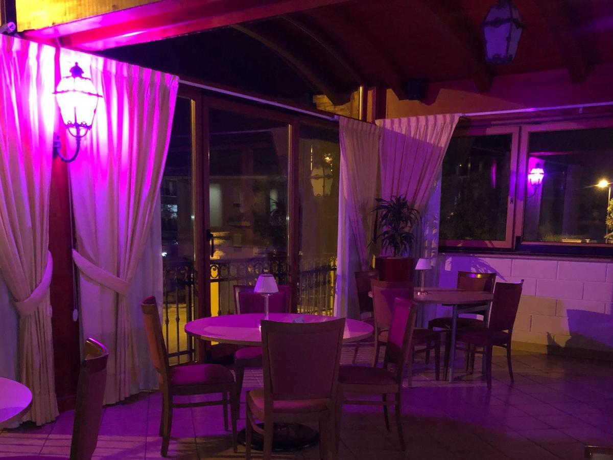 Hotel Ristorante Rossemi San Giovanni Rotondo Bagian luar foto