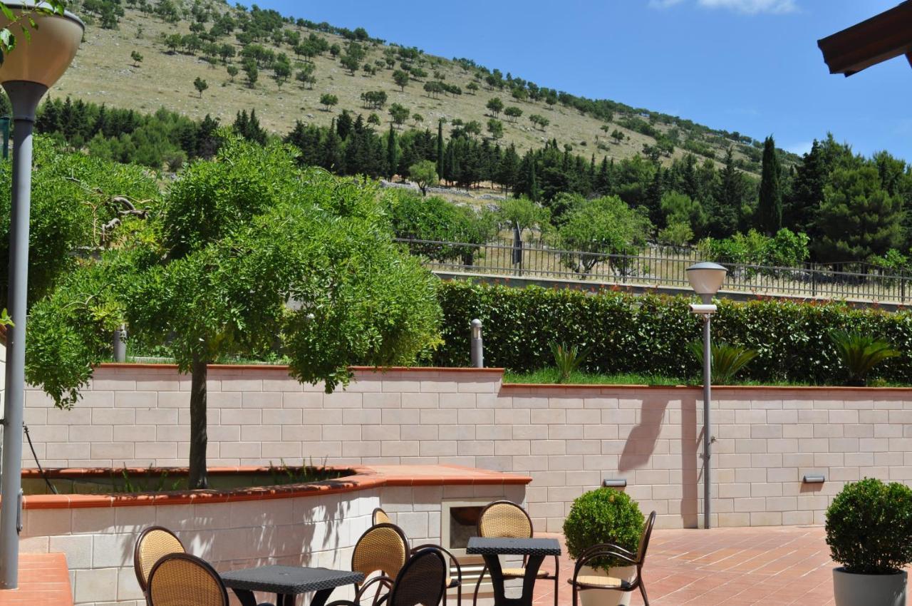 Hotel Ristorante Rossemi San Giovanni Rotondo Bagian luar foto