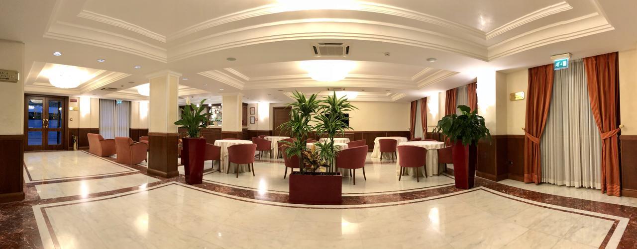 Hotel Ristorante Rossemi San Giovanni Rotondo Bagian luar foto