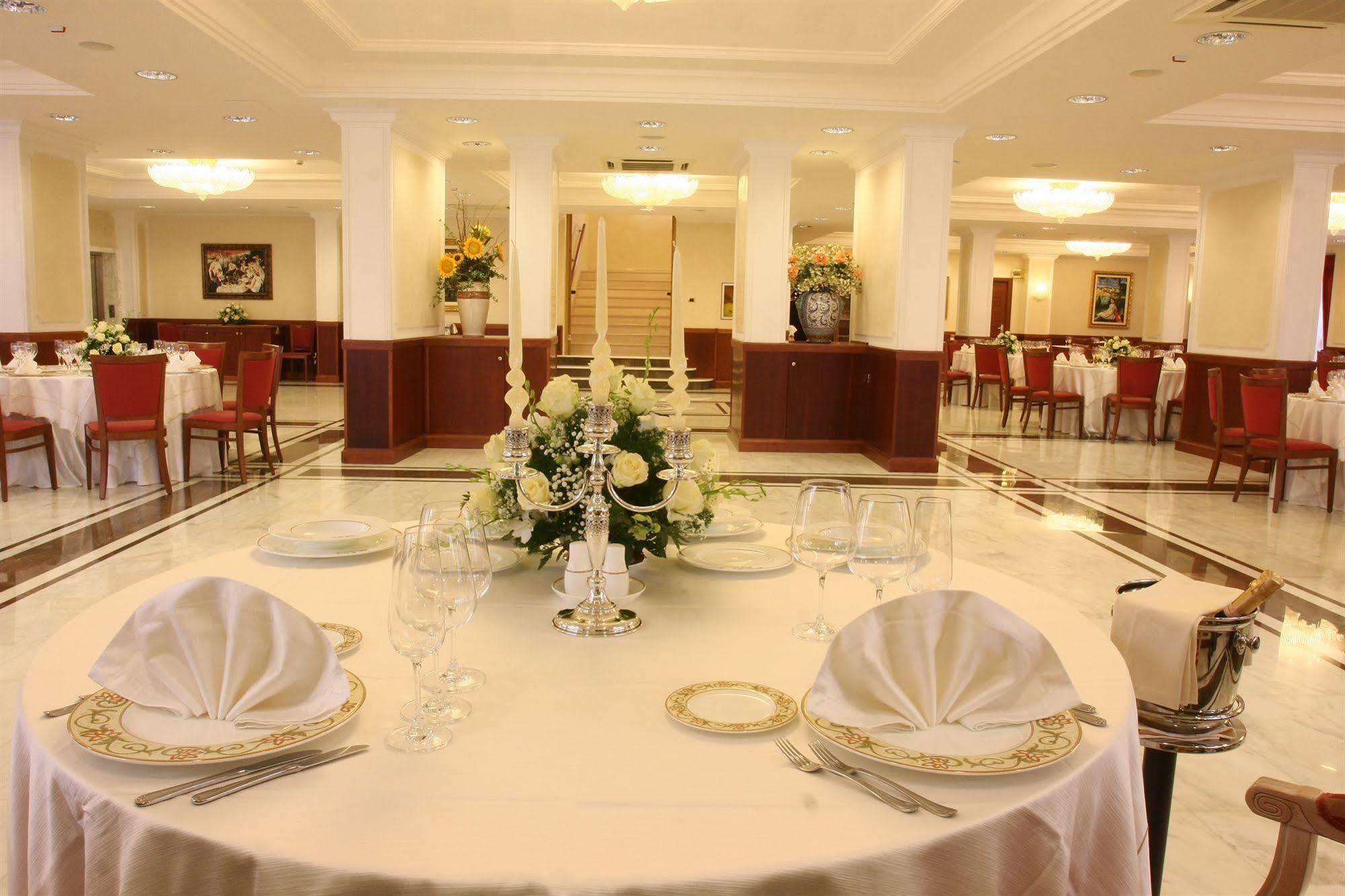 Hotel Ristorante Rossemi San Giovanni Rotondo Bagian luar foto